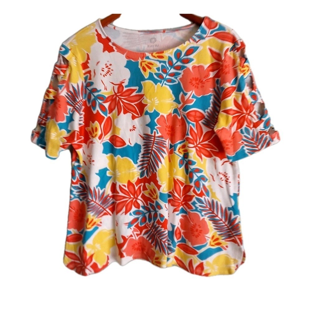 Ruby Rd Top women's size L Floral Shirt